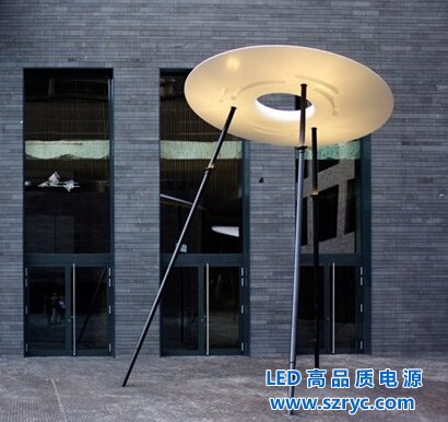 LED看成UFO！眼瞎還是太像？